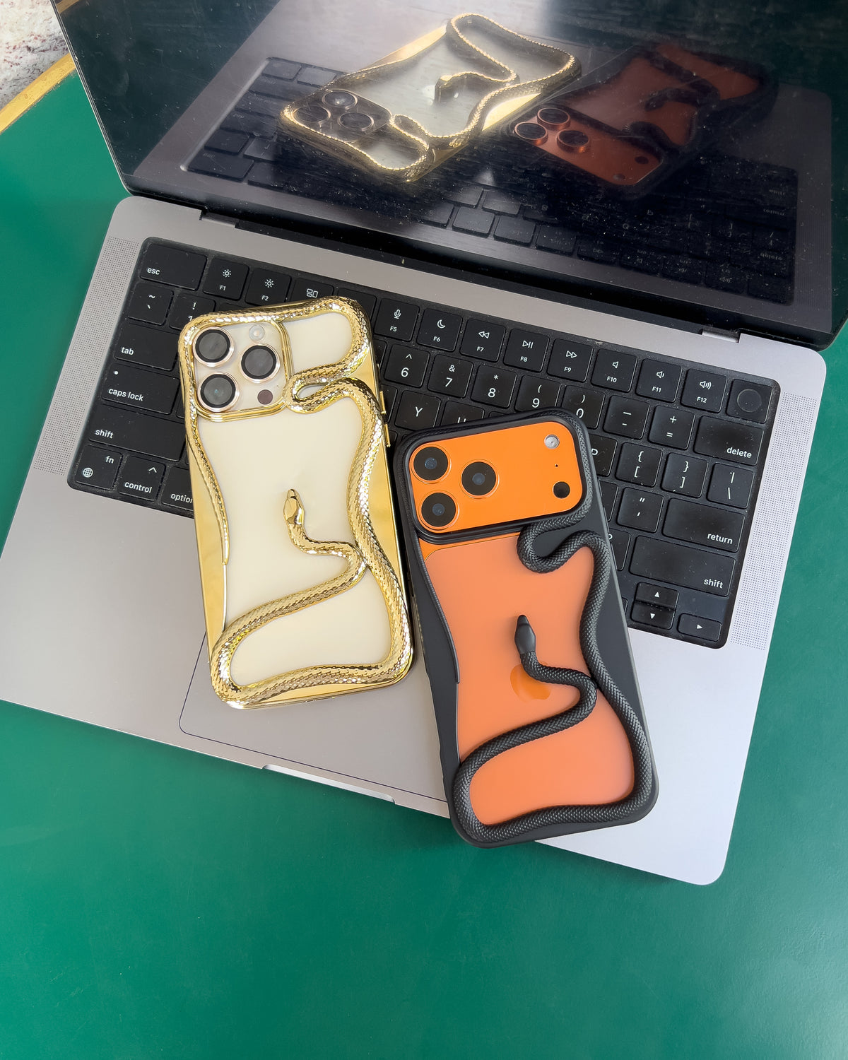 TOKFO Snake open-back iPhone bumper phone cases in Golden and Black with 3D snake design