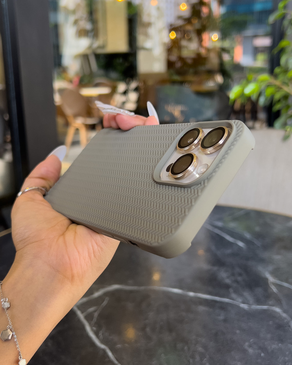 Weave Texture flexible silicone iPhone case with embossed weave in grey β TOKFO