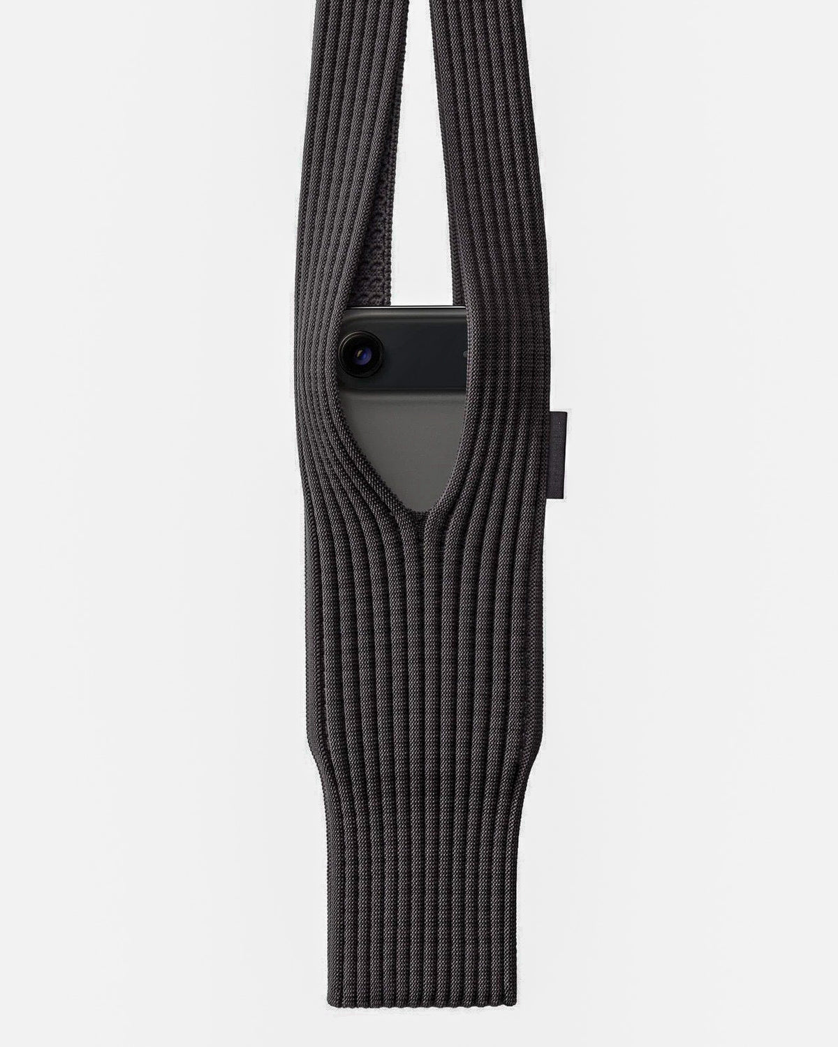 TOKFO ribbed knit crossbody phone sling in black